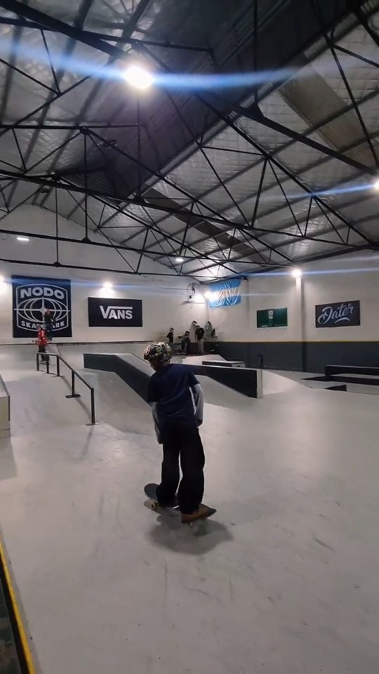 @nodoskatepark es el primer club de skate de Zona Norte, y lo tenemos acá, en Florida Oeste. Con clases para todas las e...