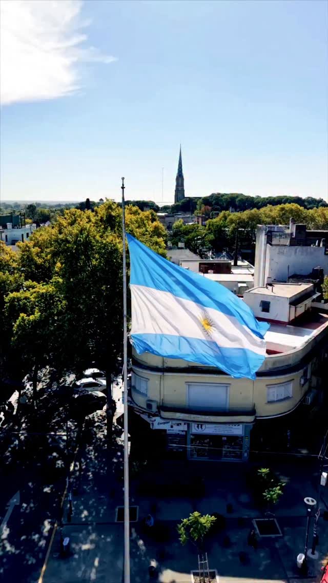 ¡Feliz Día de la Patria!

Este 25 de Mayo te esperamos de 12:00 a 16:00 en Plaza Mitre (Av. del Libertador 16300) para c...