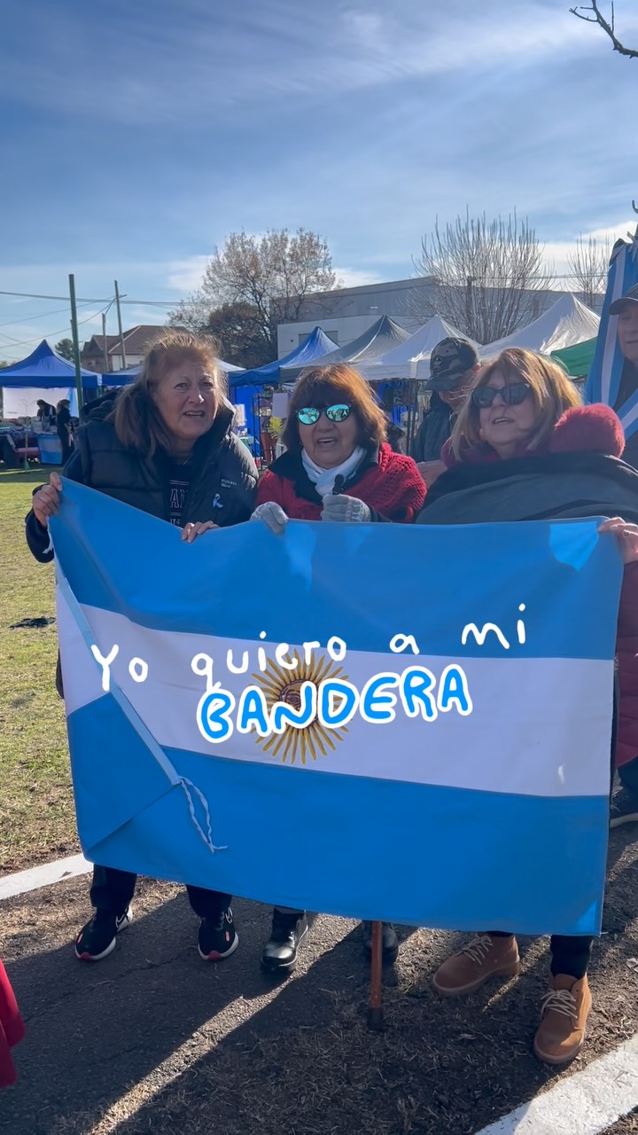 🇦🇷 Así vivimos la celebración por el Día de la Bandera.

Entre danzas tradicionales, folklore, tango, artistas en vivo...