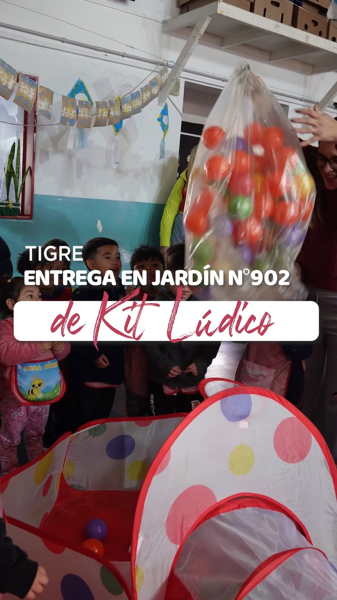 En el marco de la iniciativa “Vení y Juguemos Juntos”, realizamos una nueva entrega de kits lúdicos en el Jardín N°902 d...