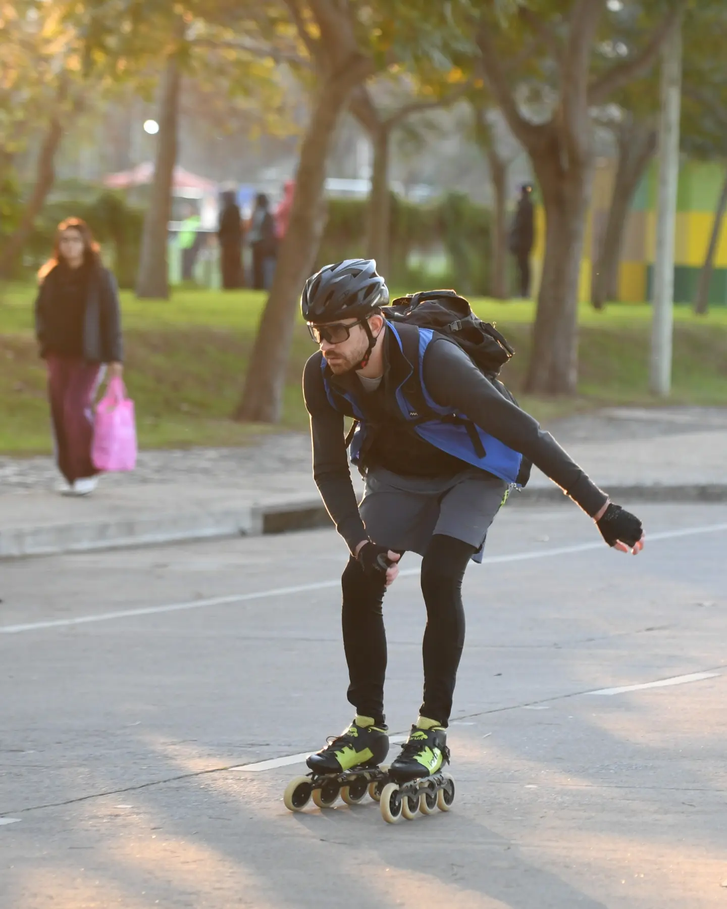 ❄️ Ni el frío los para. Así se viven estos días invernales en la costa de VL: vecinos que aprovechan el sol para entrena...
