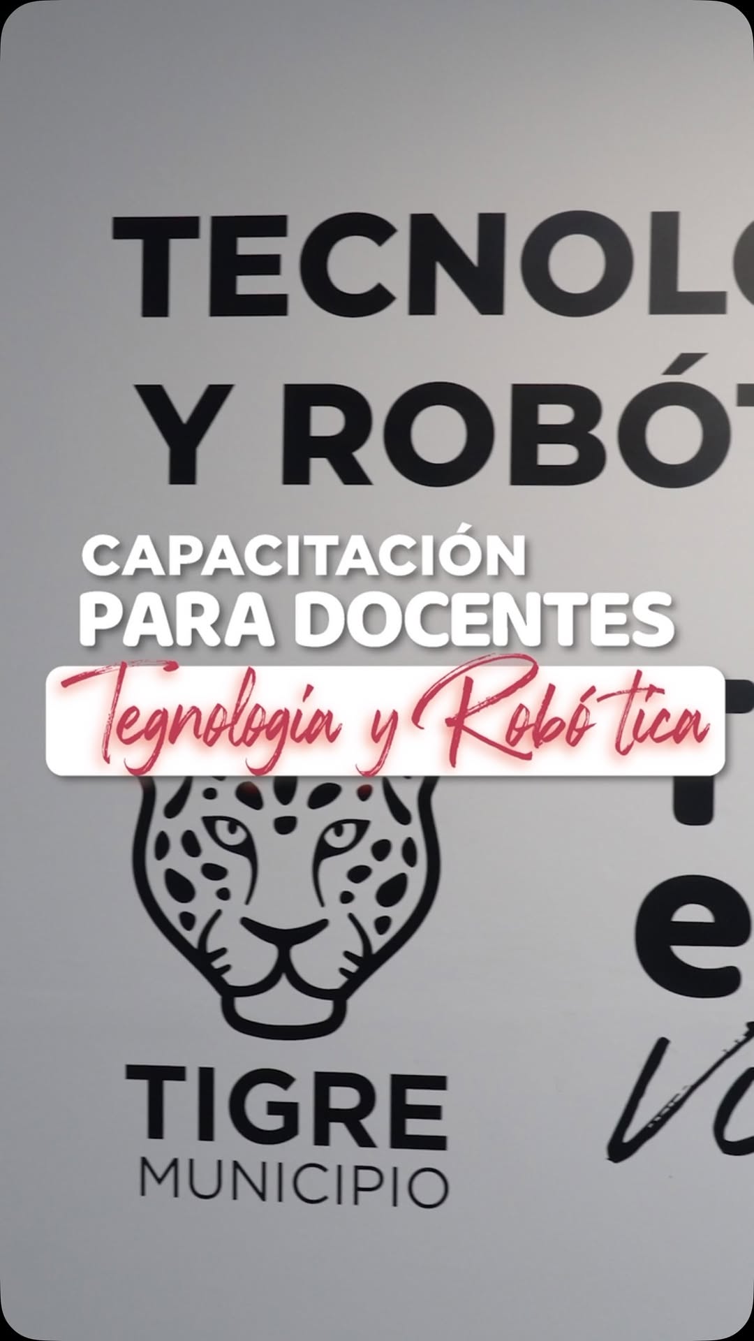 En el Centro Universitario Tigre, realizamos una Capacitación en Tecnología y Robótica para docentes de todos los nivele...