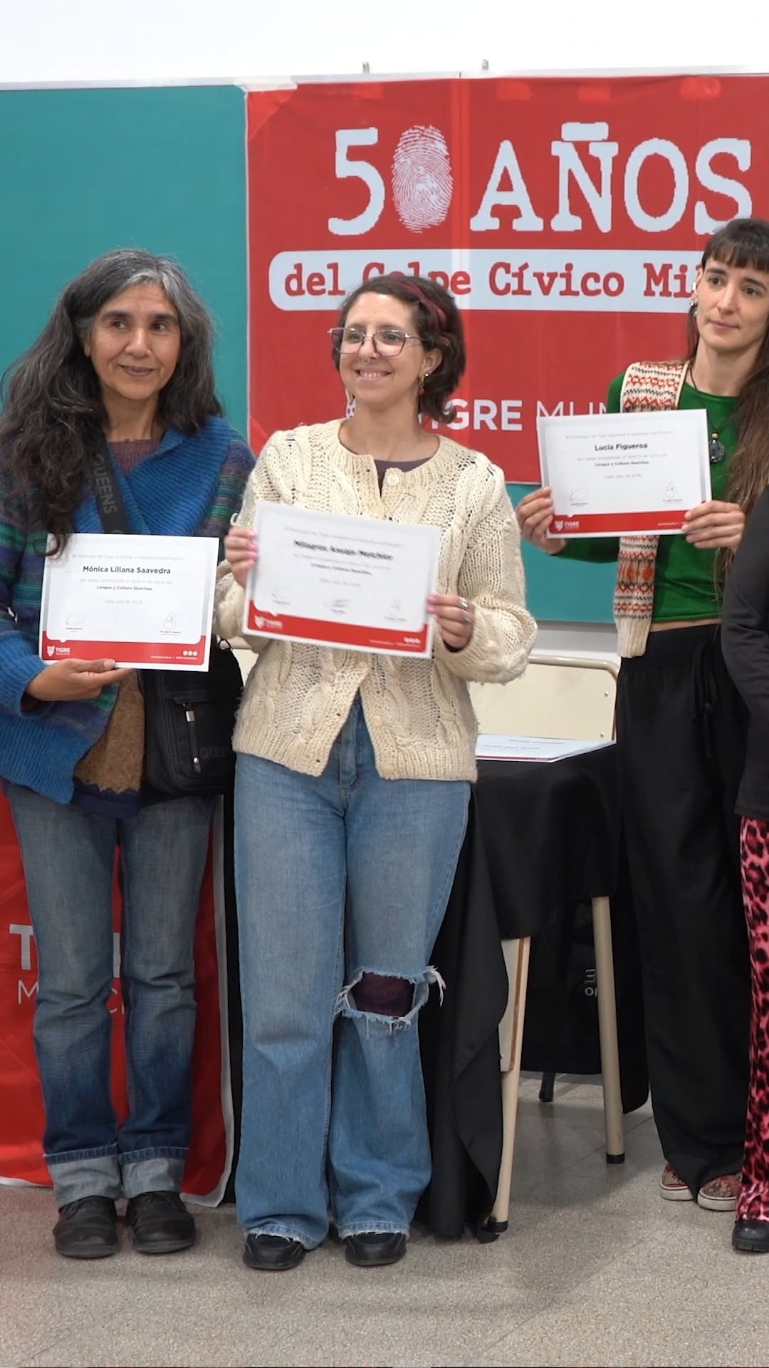En el Centro Universitario Tigre, realizamos entrega de diplomas a los participantes de los cursos de Quechua de todos l...