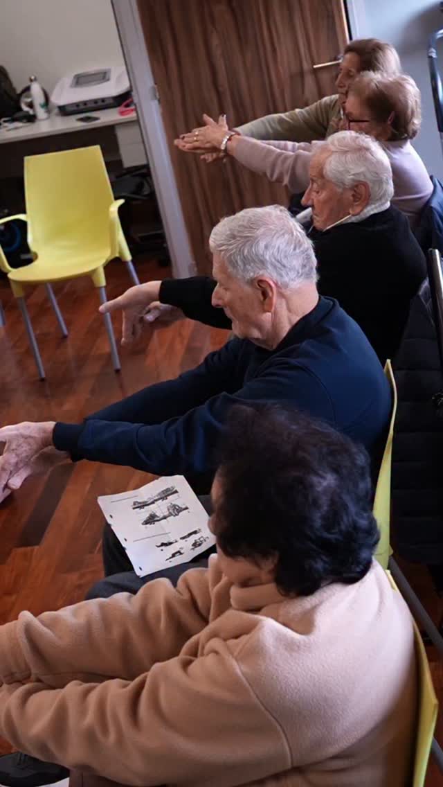 Más prevención, más seguridad, más autonomía. 💪✨

En este taller, las personas mayores hacen ejercicio y aprenden herra...